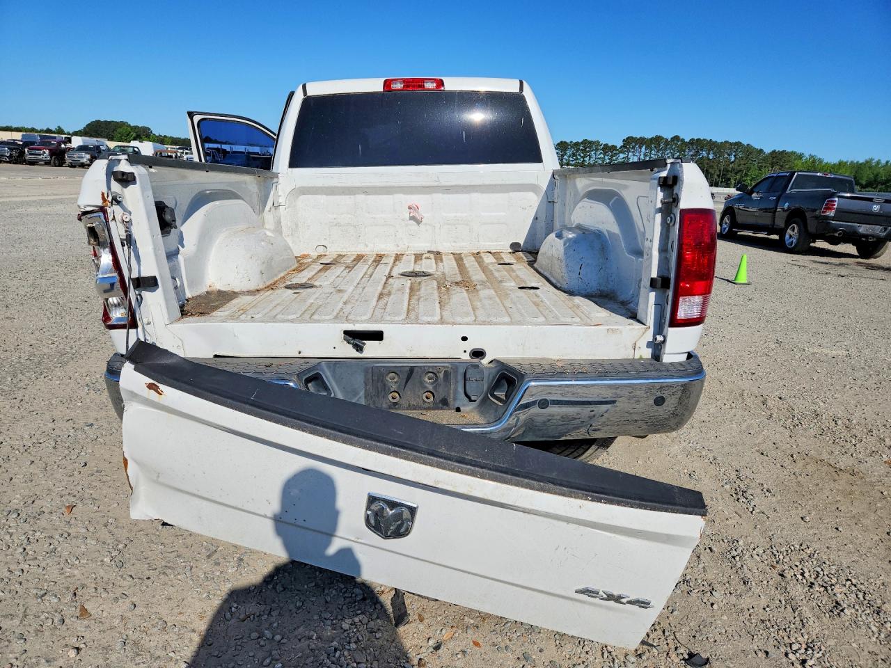 2017 RAM 2500 photo 11