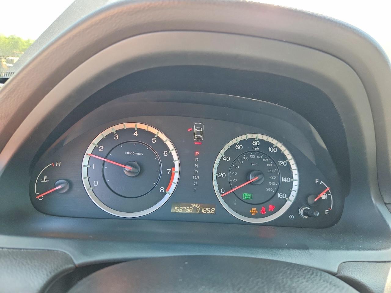 2010 HONDA ACCORD LX photo 25
