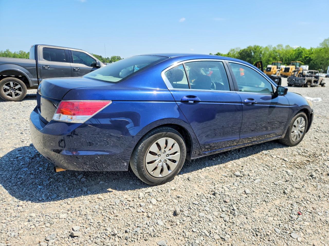 2010 HONDA ACCORD LX photo 7