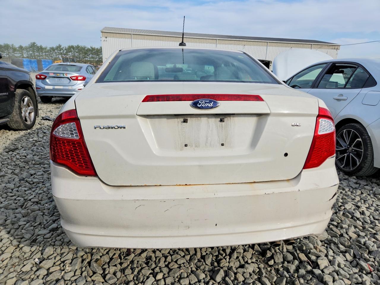 2012 FORD FUSION SE photo 11