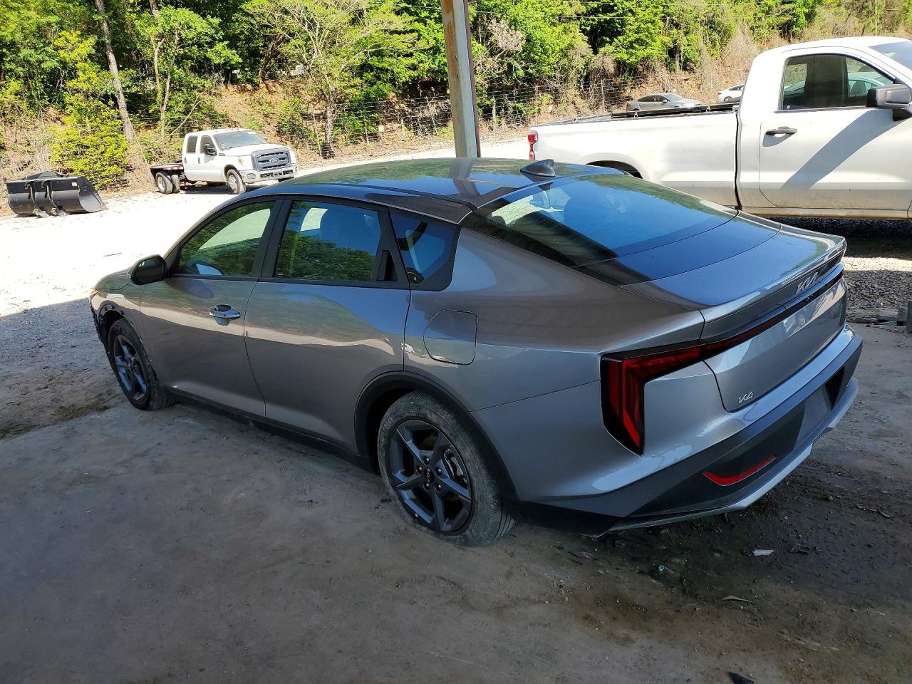 2025 KIA K4 LXS photo 4
