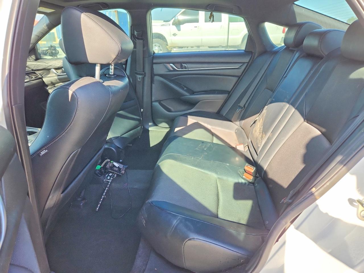 2018 HONDA ACCORD SPORT photo 19