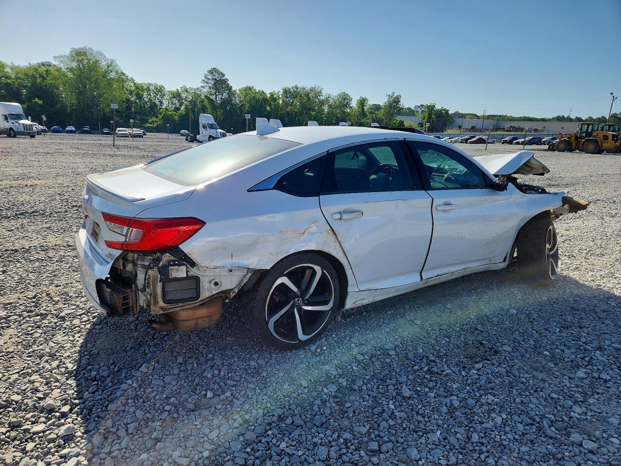 2018 HONDA ACCORD SPORT photo 5