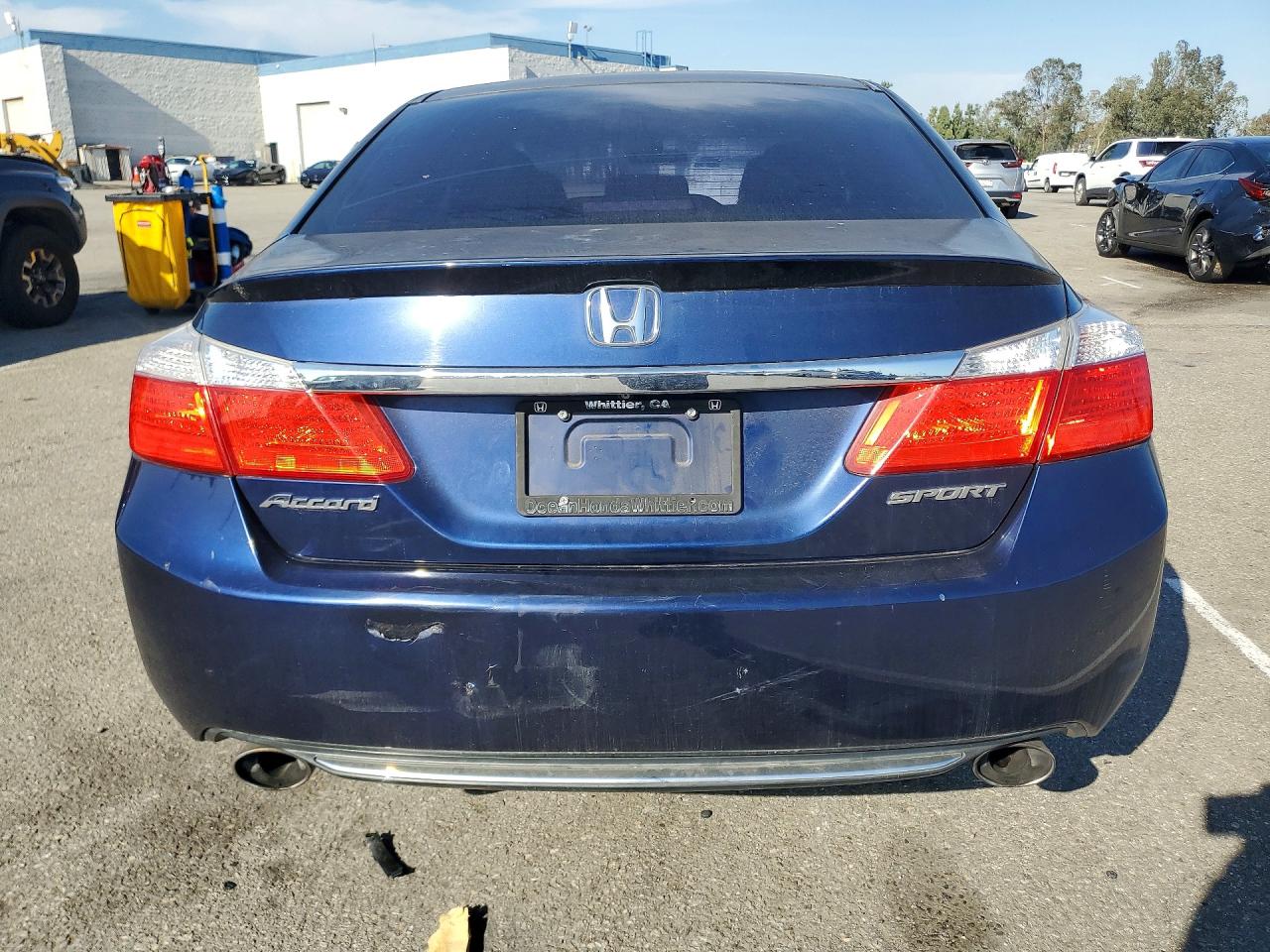 2013 HONDA ACCORD SPORT photo 11