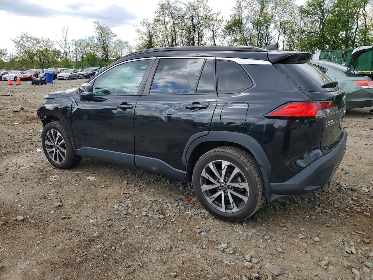 2022 TOYOTA COROLLA CROSS XLE photo 4
