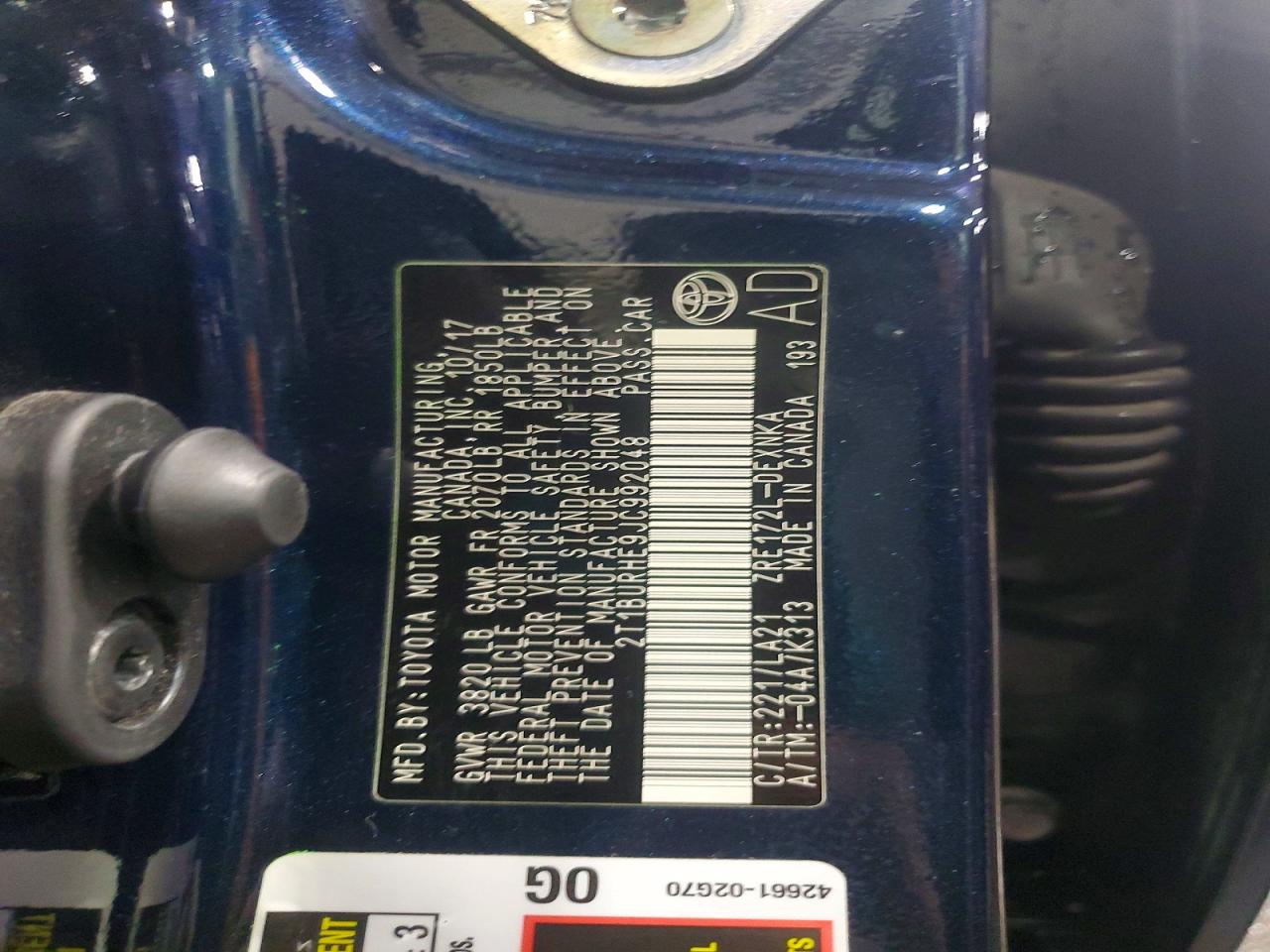 2018 TOYOTA COROLLA XLE photo 34
