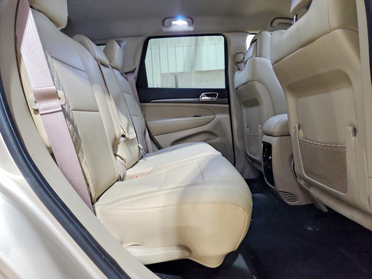 2015 JEEP GRAND CHEROKEE LAREDO photo 21