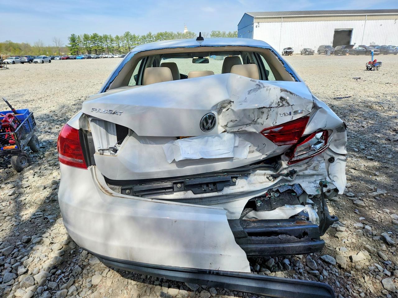 2015 VOLKSWAGEN PASSAT SE photo 11