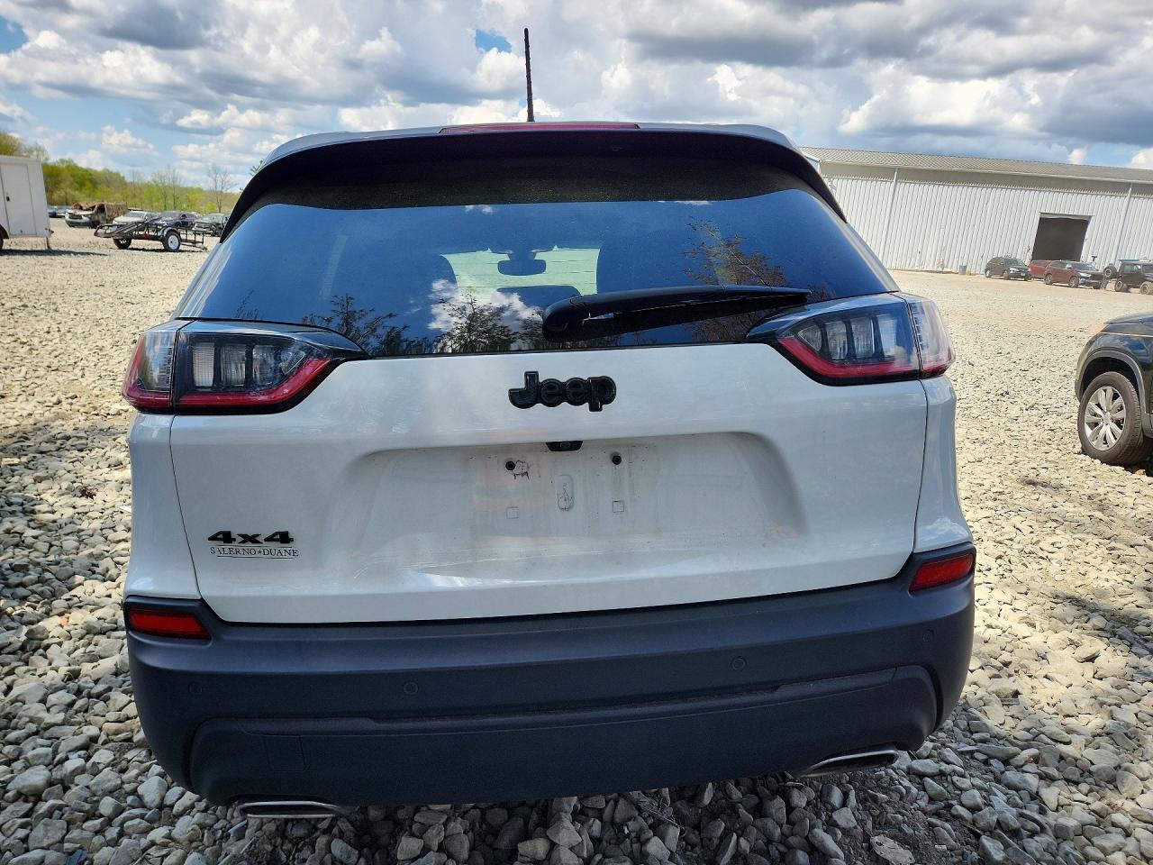2019 JEEP CHEROKEE LATITUDE PLUS photo 16