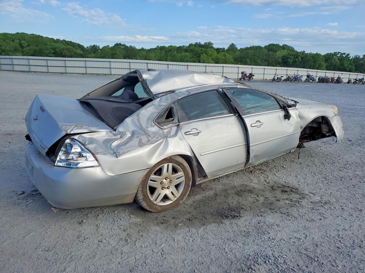 2013 CHEVROLET IMPALA LT photo 5