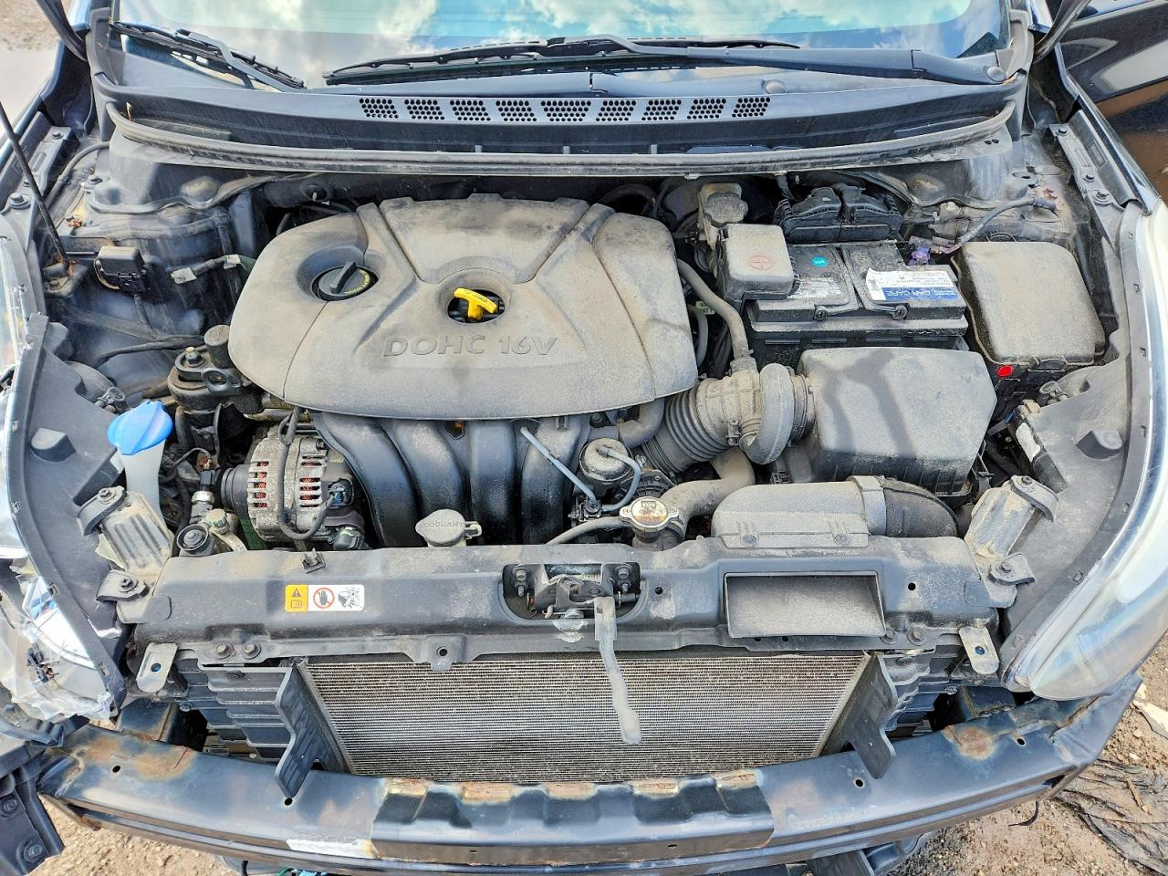 2015 HYUNDAI ELANTRA SE photo 21