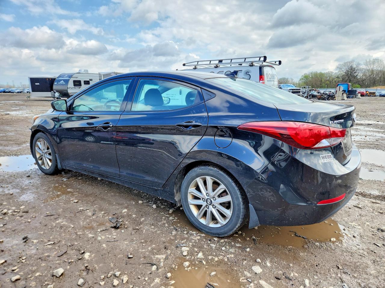 2015 HYUNDAI ELANTRA SE photo 3