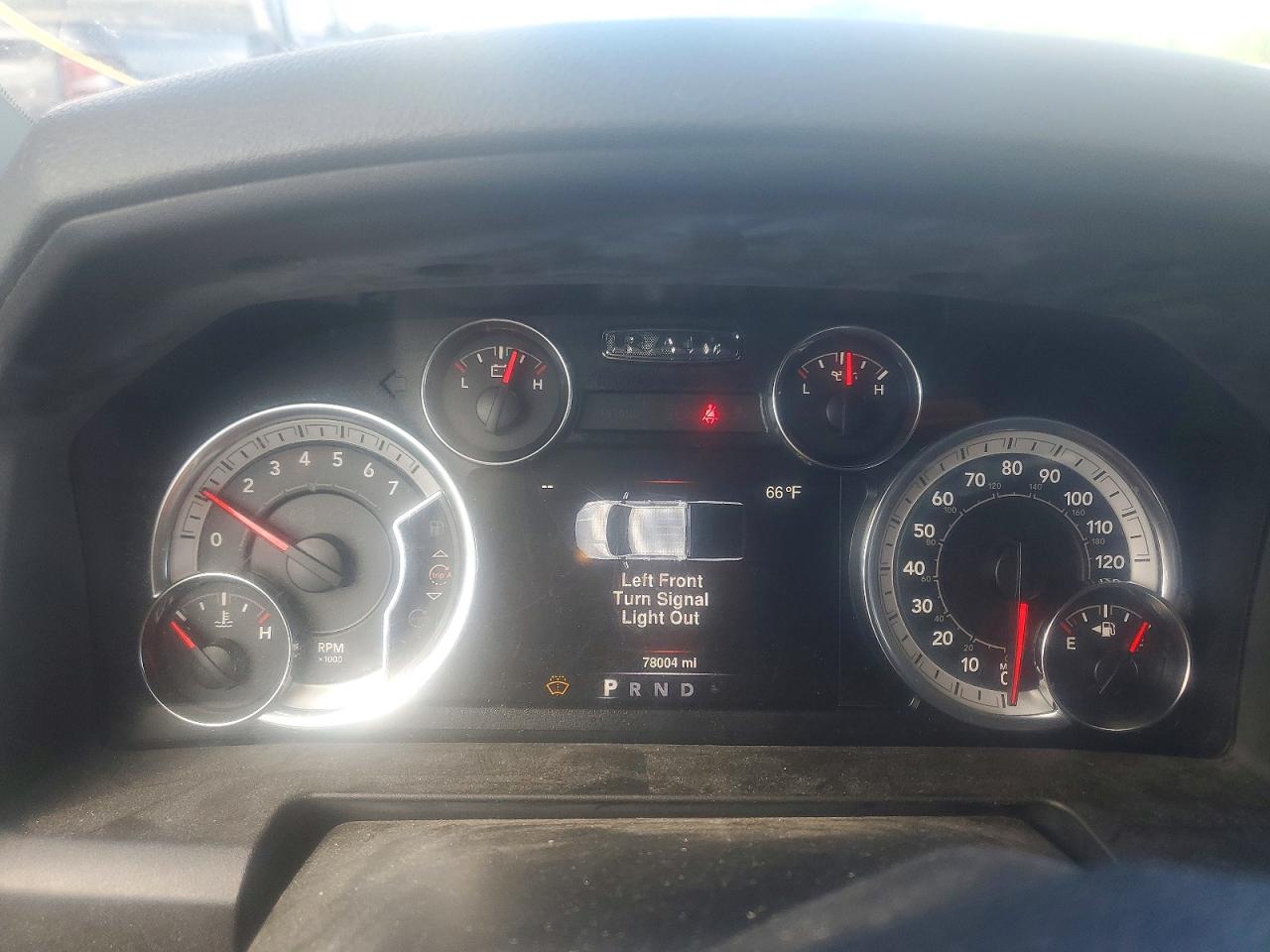 2019 RAM 1500 photo 9