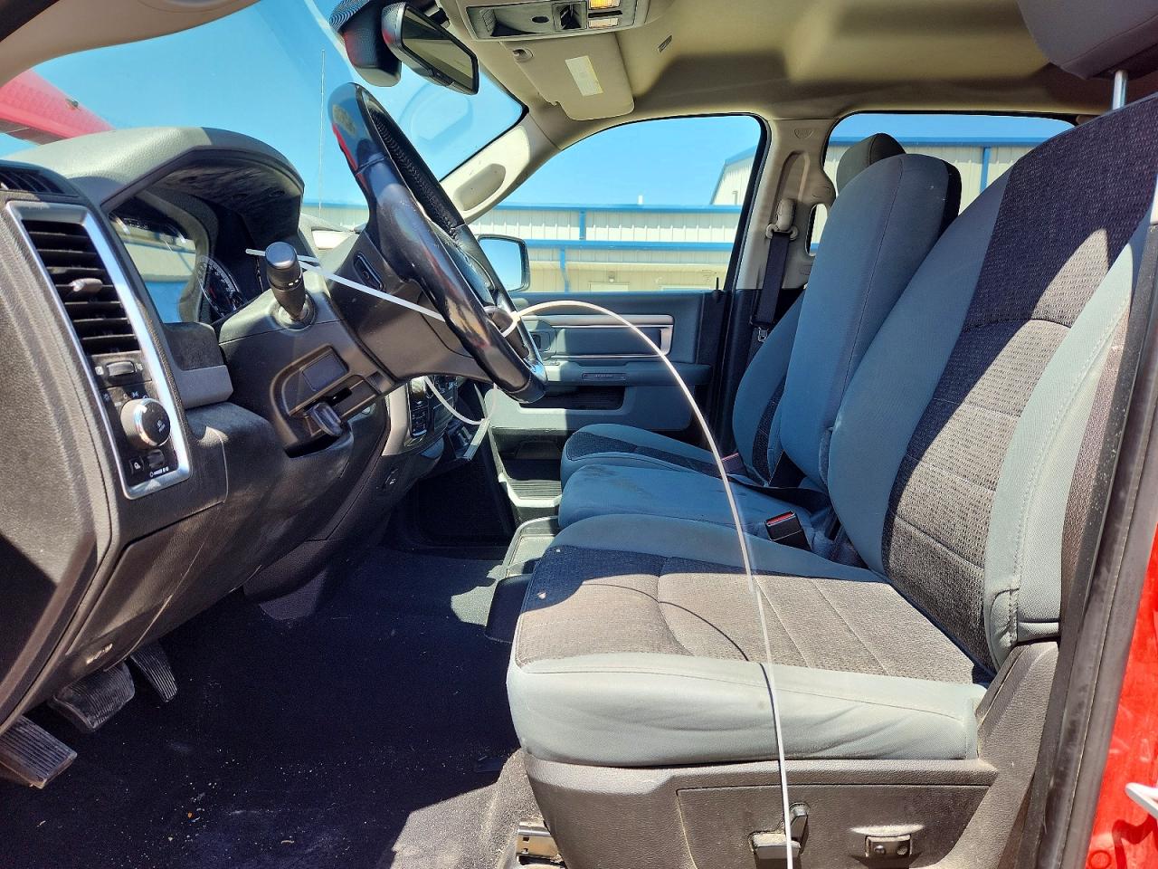 2019 RAM 1500 photo 7
