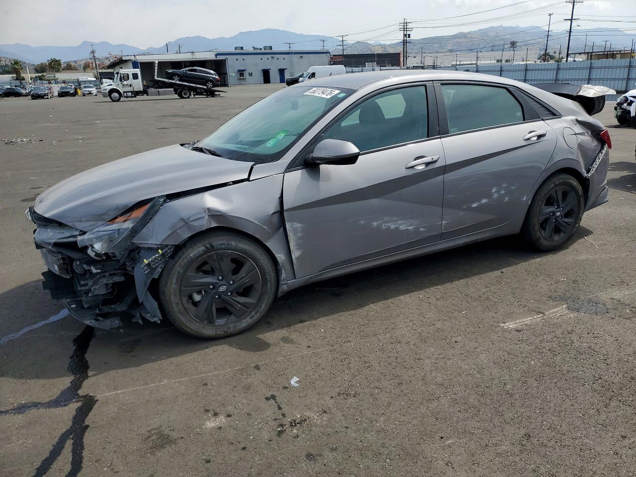 2023 HYUNDAI ELANTRA