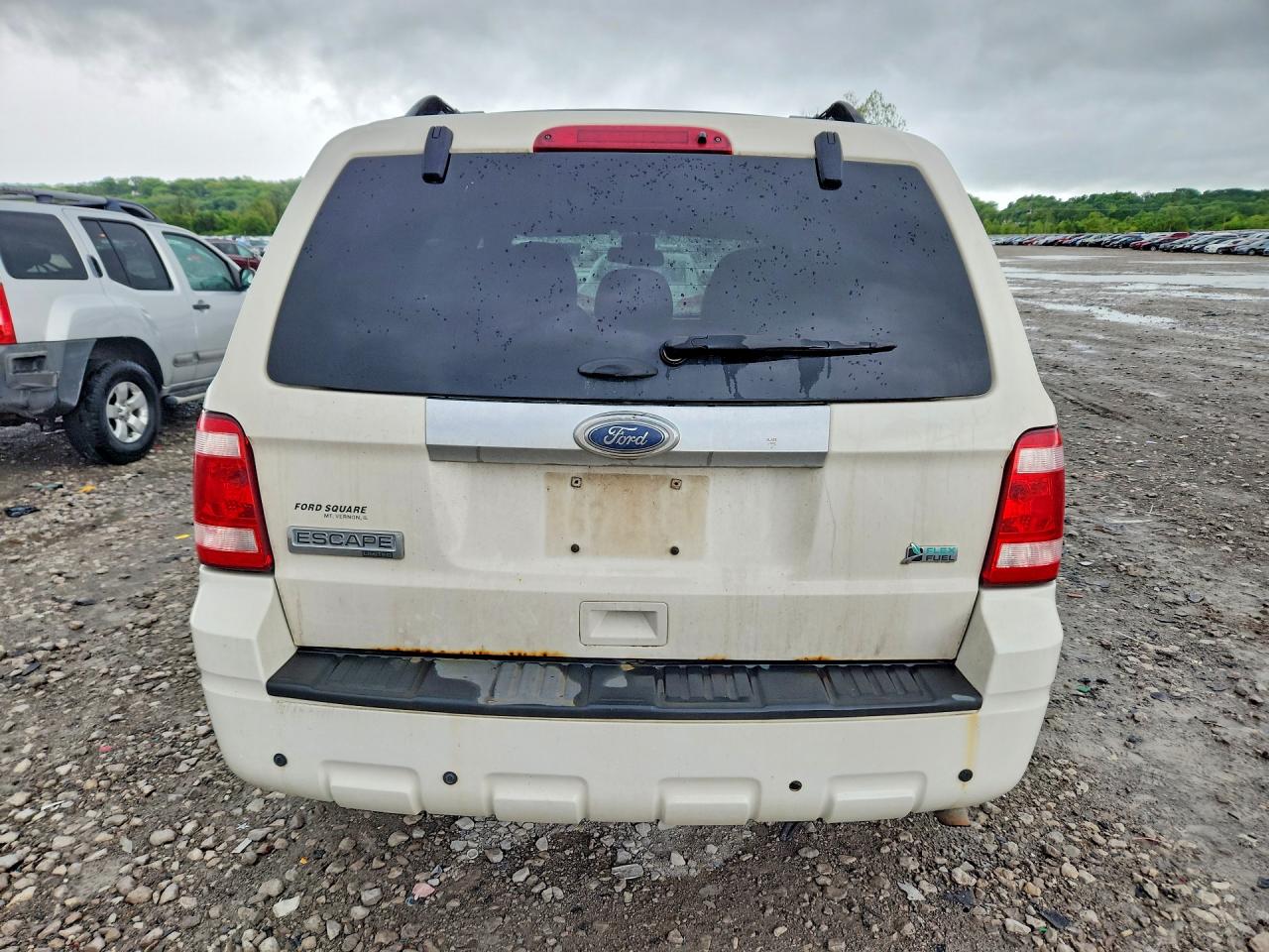 2011 FORD ESCAPE LIMITED photo 16