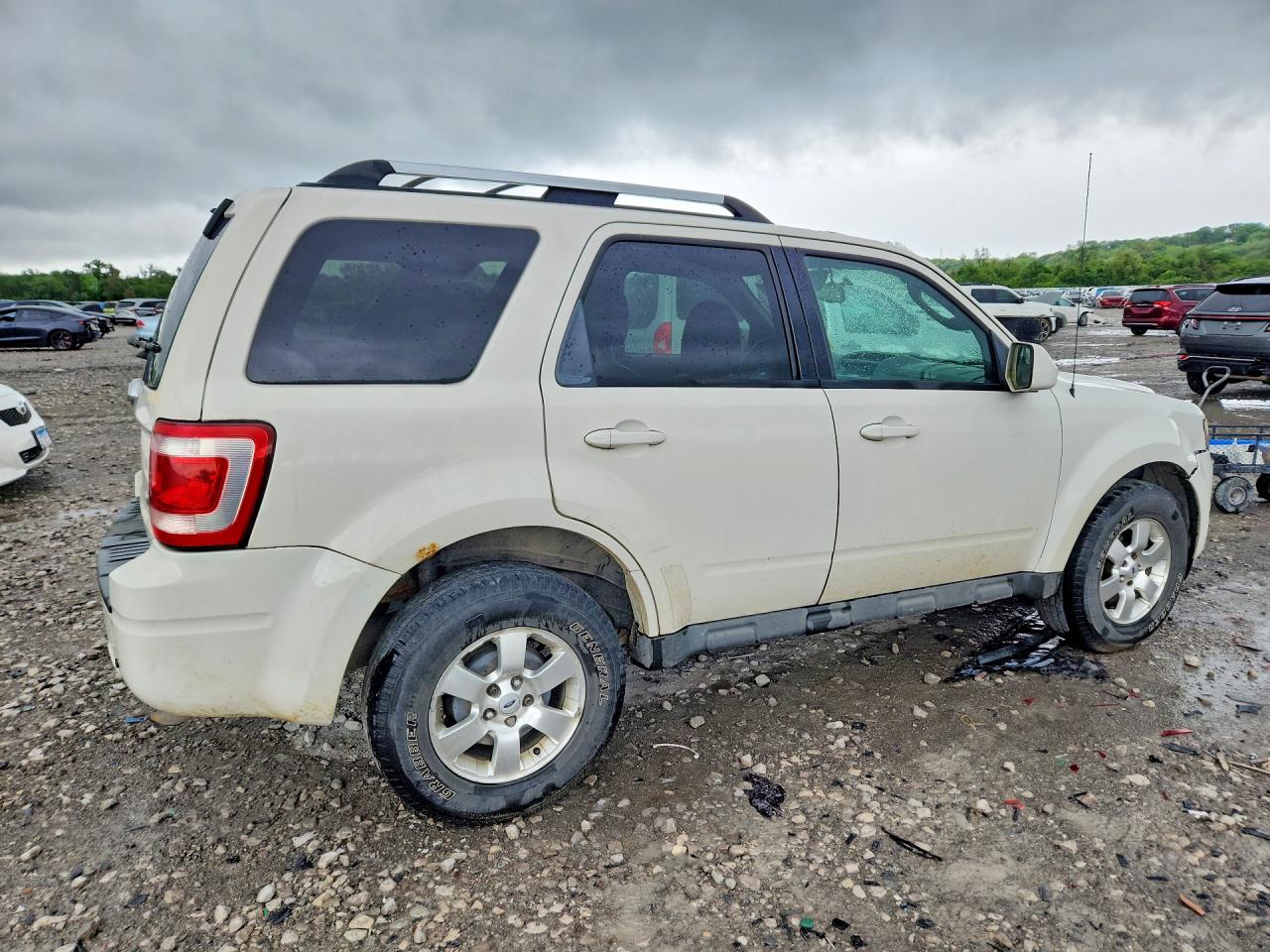 2011 FORD ESCAPE LIMITED photo 7