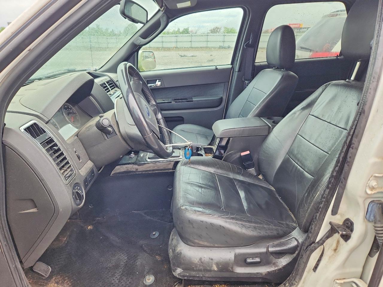 2011 FORD ESCAPE LIMITED photo 19