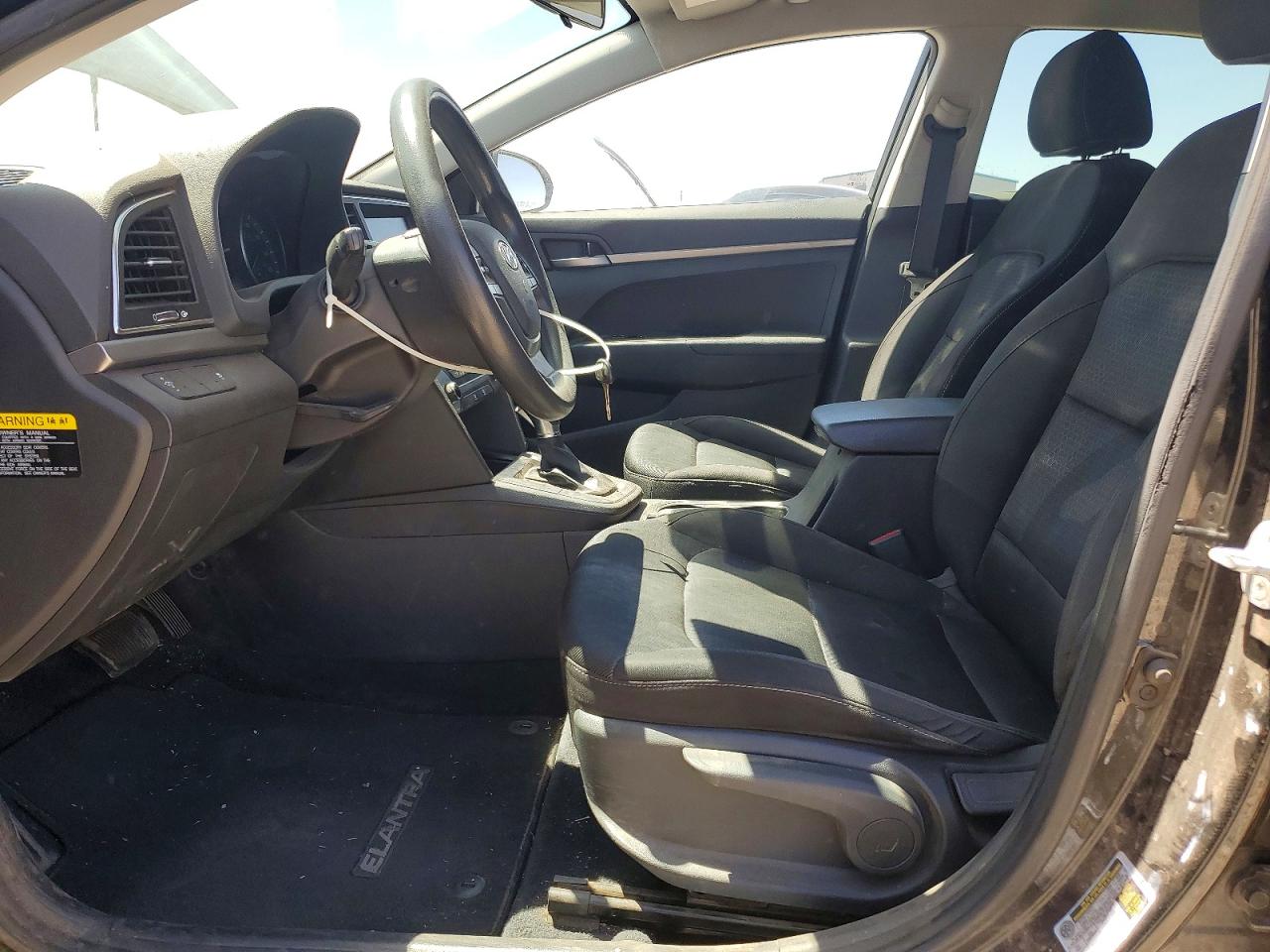 2018 HYUNDAI ELANTRA SE photo 13