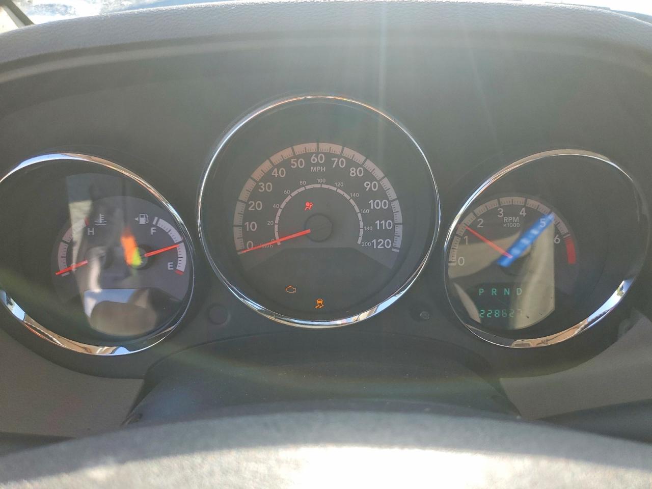 2011 DODGE CALIBER MAINSTREET photo 25