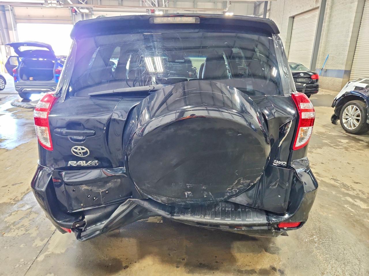 2012 TOYOTA RAV4 LIMITED photo 11