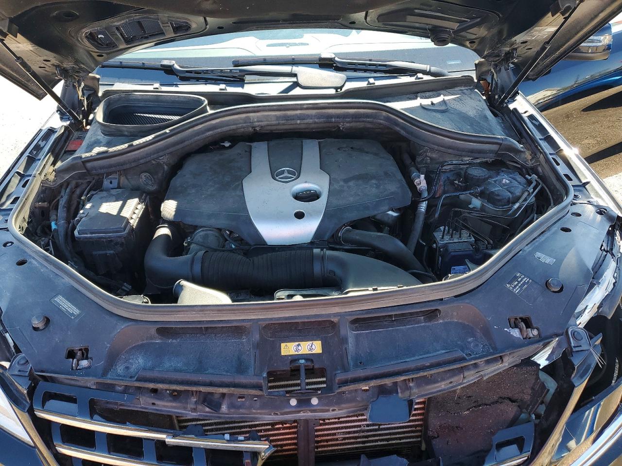 2015 MERCEDES-BENZ ML 250 BLUETEC photo 23