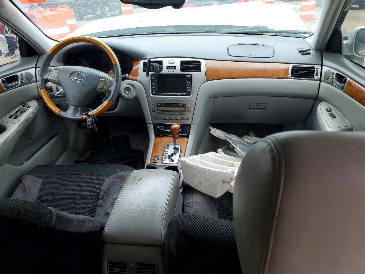 2005 LEXUS ES 330 photo 8