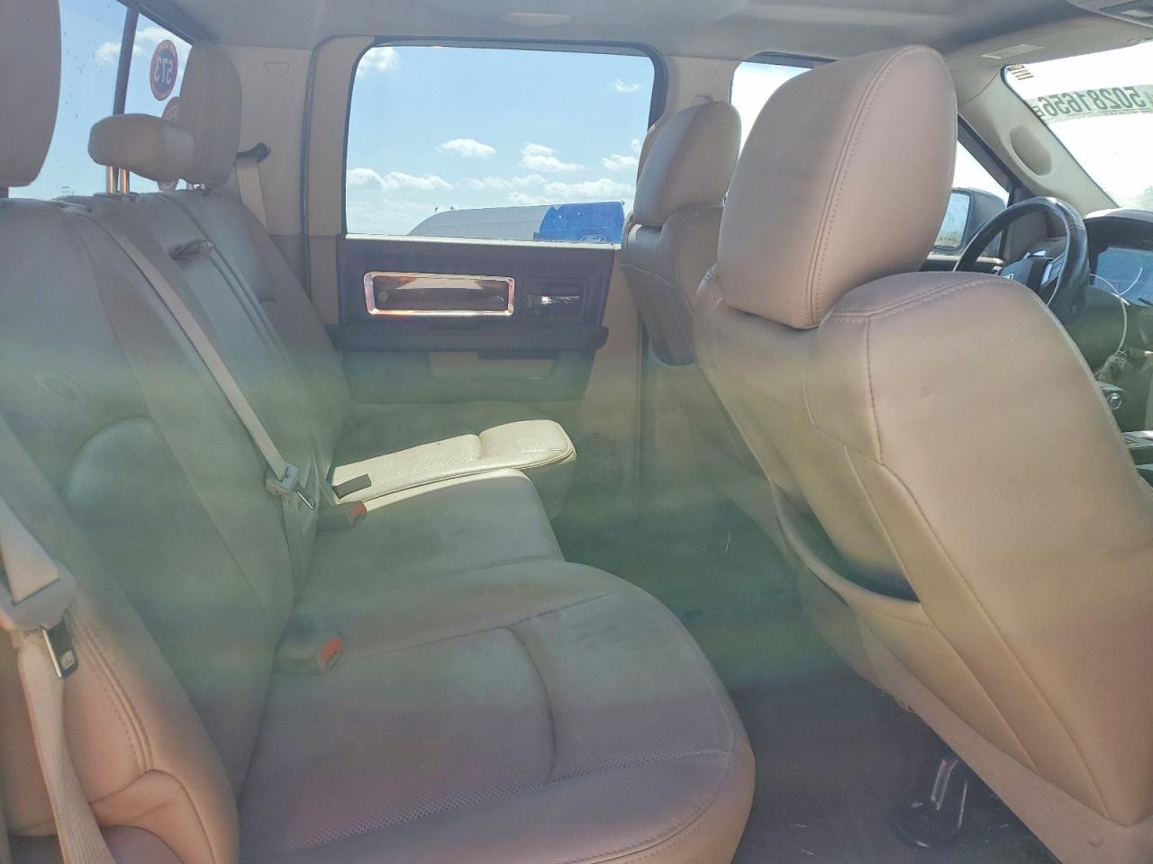 2011 DODGE RAM 1500 photo 28
