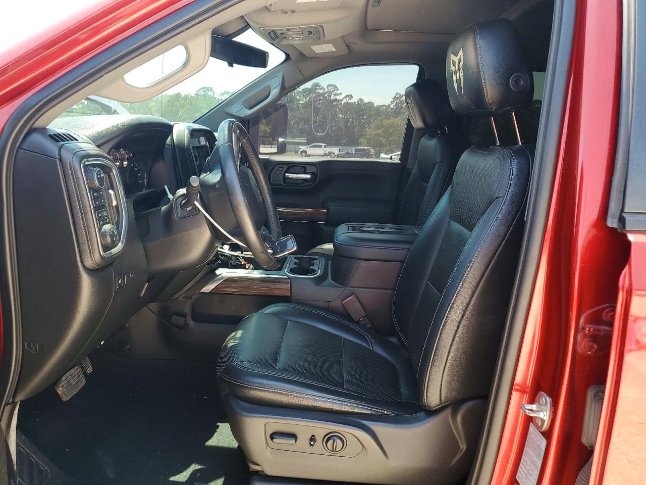 2021 CHEVROLET SILVERADO K1500 RST photo 19