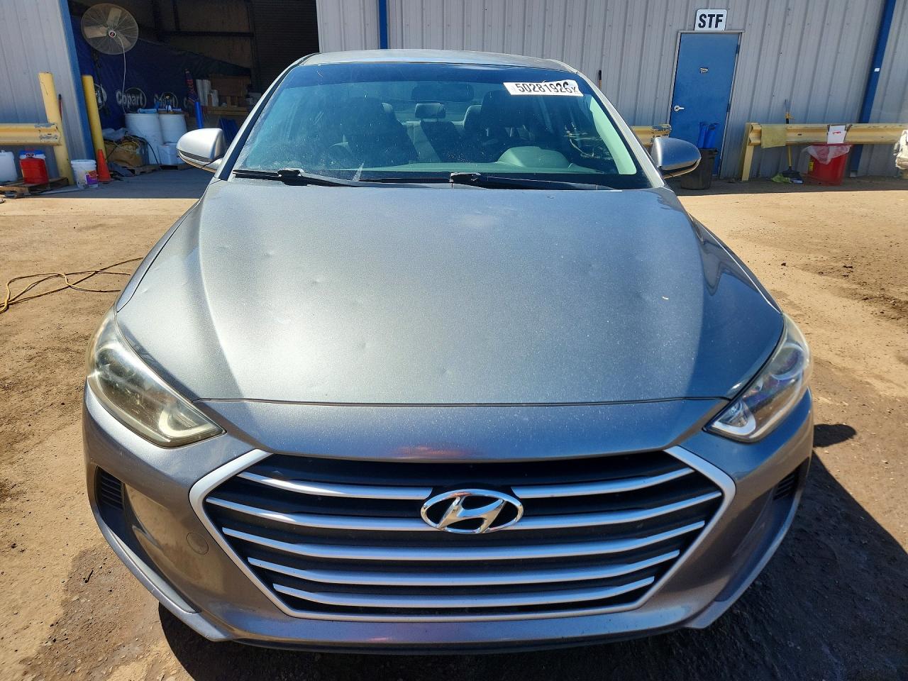 2017 HYUNDAI ELANTRA SE photo 9