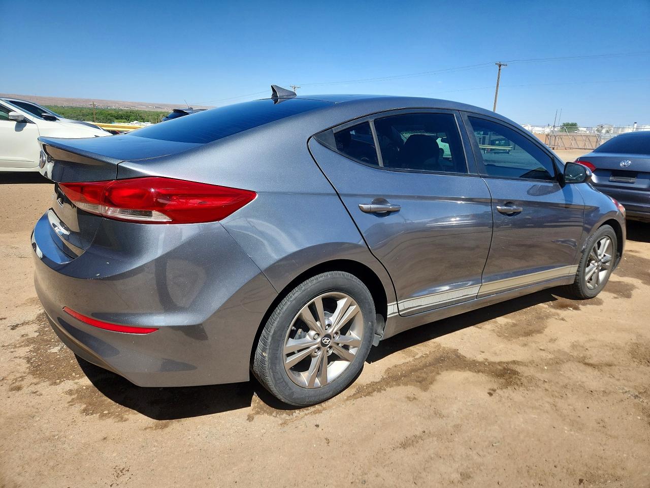 2017 HYUNDAI ELANTRA SE photo 5