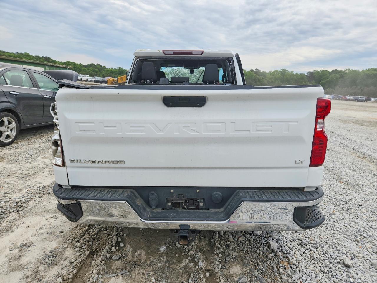 2019 CHEVROLET SILVERADO K1500 LT photo 11