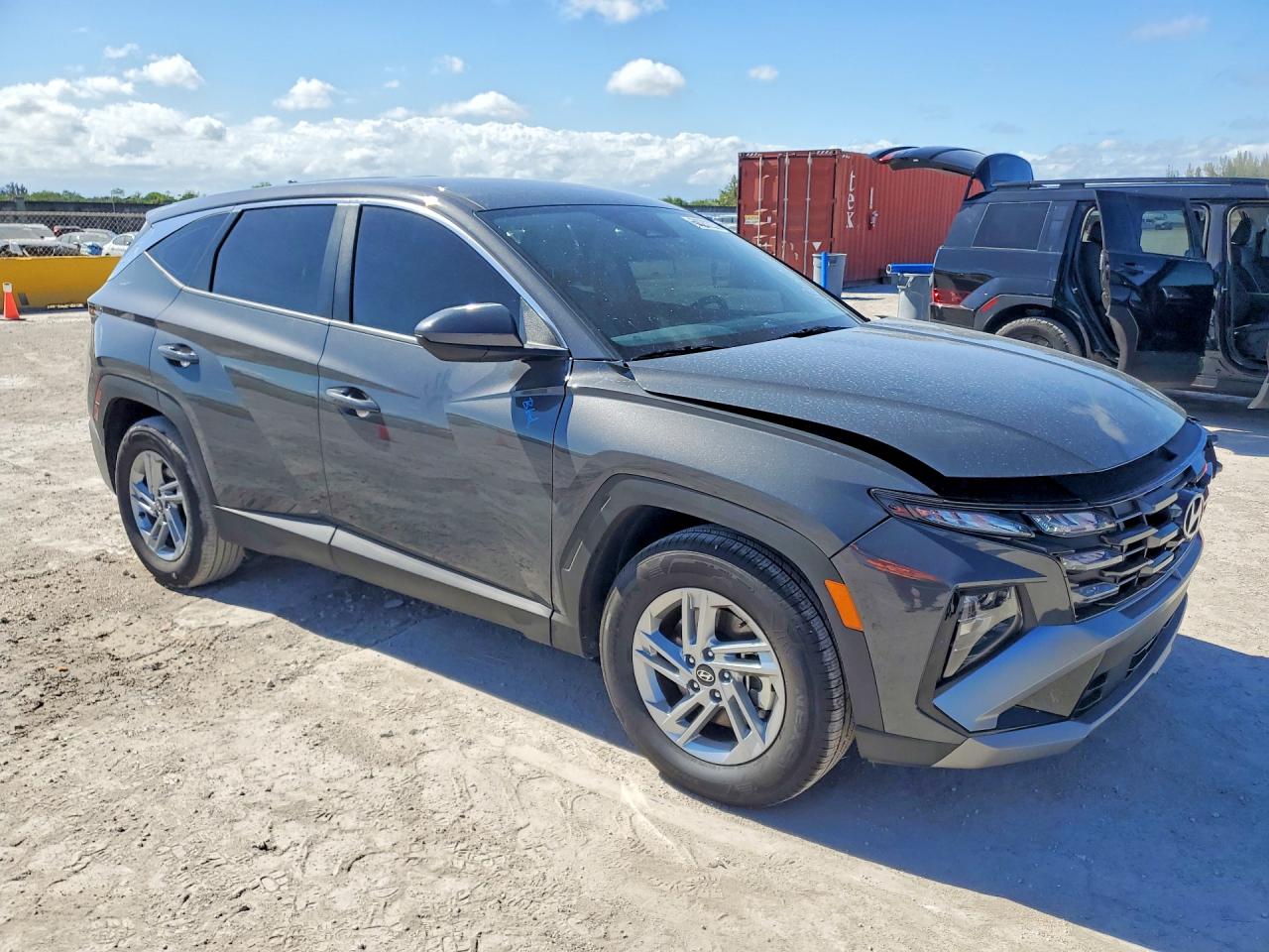2026 HYUNDAI TUCSON SE photo 7