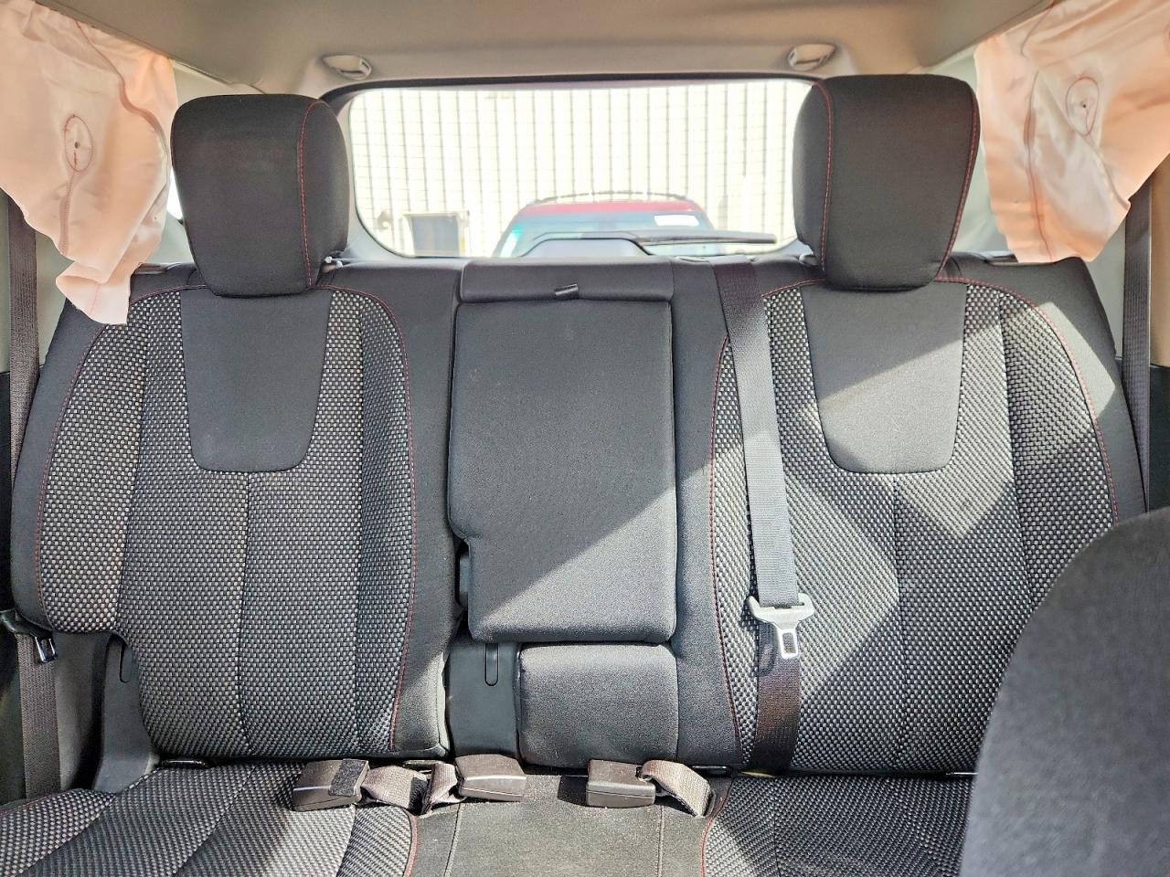 2016 CHEVROLET EQUINOX LT photo 19