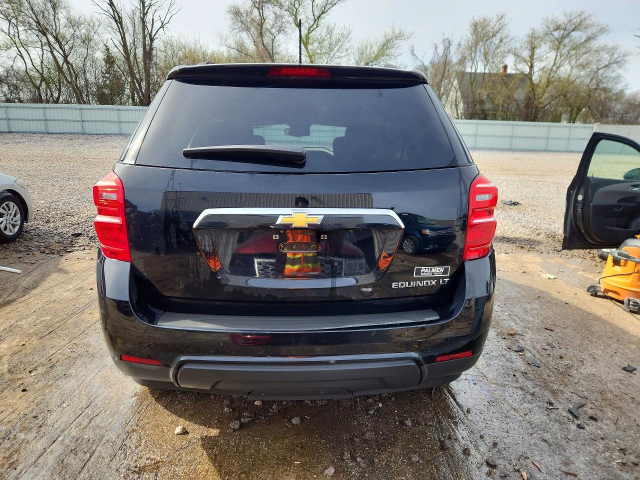 2016 CHEVROLET EQUINOX LT photo 11
