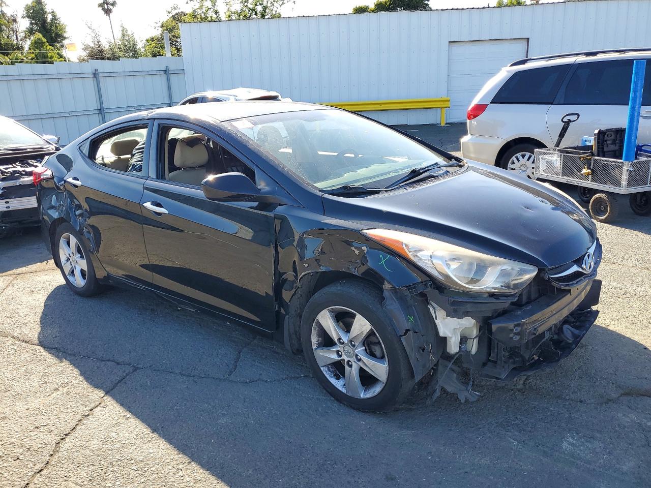 2013 HYUNDAI ELANTRA GLS photo 10