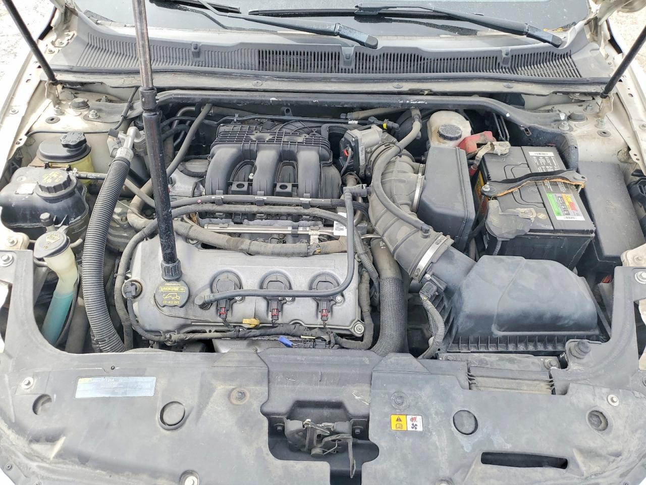 2011 FORD TAURUS SEL photo 21