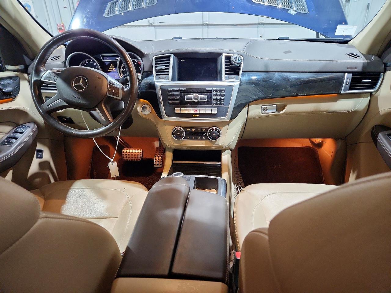2015 MERCEDES-BENZ ML 400 4MATIC photo 22