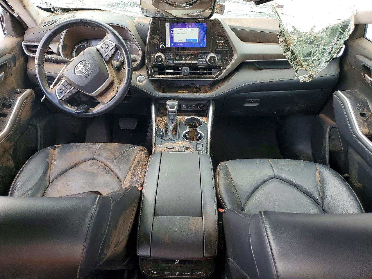 2023 TOYOTA HIGHLANDER XLE photo 8