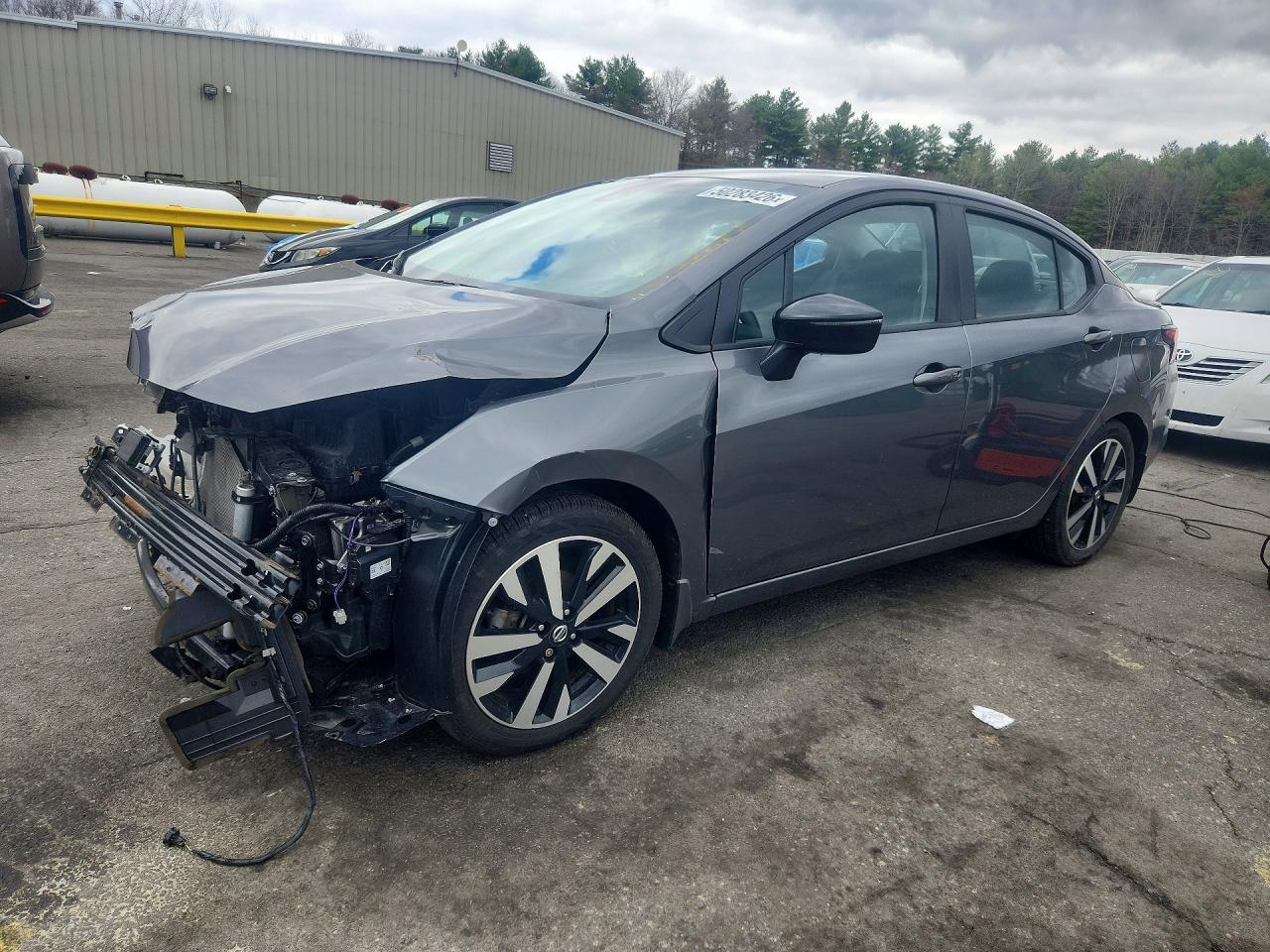 2021 NISSAN VERSA