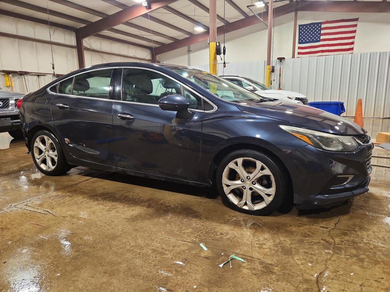 2016 CHEVROLET CRUZE PREMIER photo 10