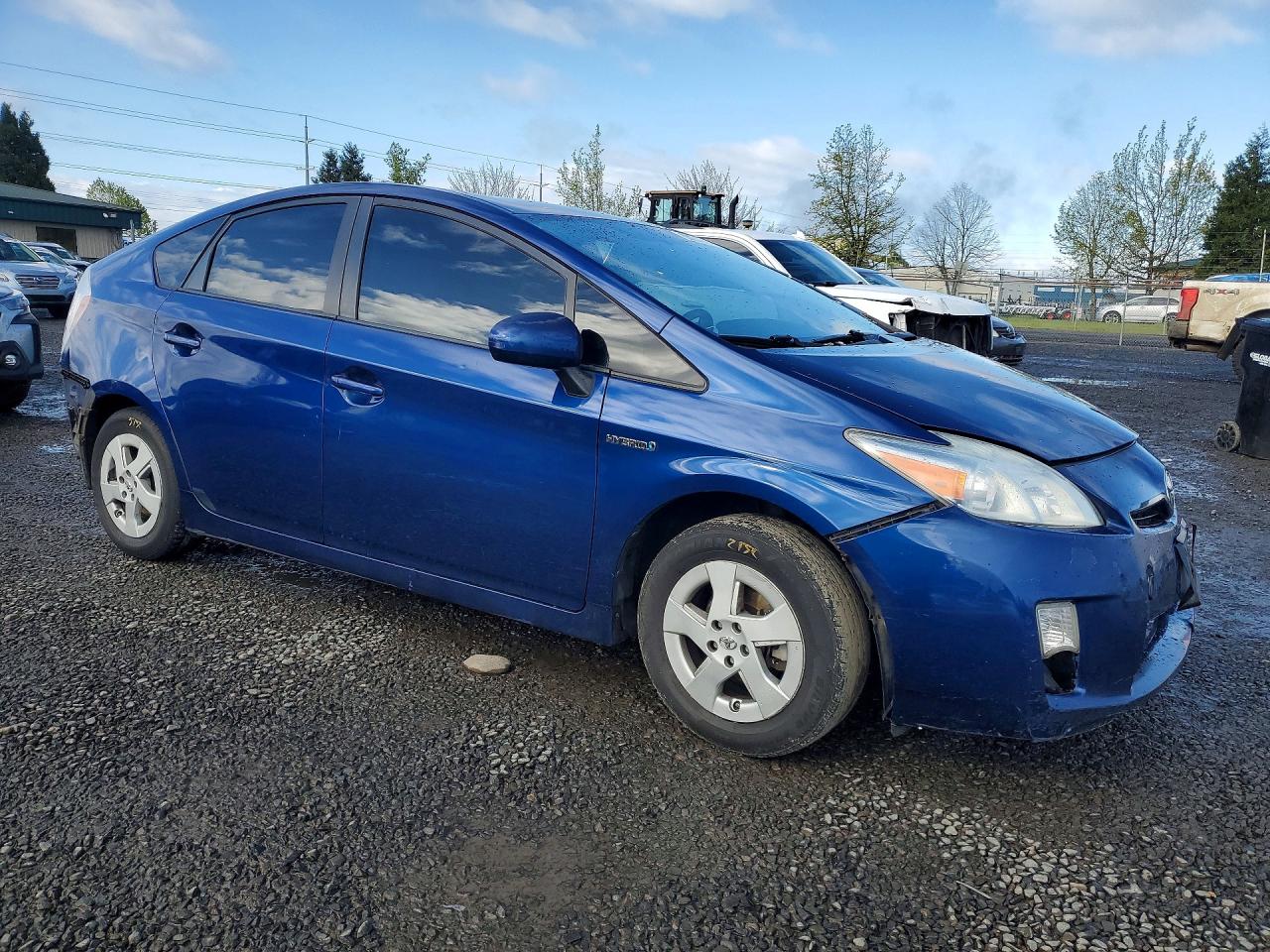 2010 TOYOTA PRIUS II photo 7