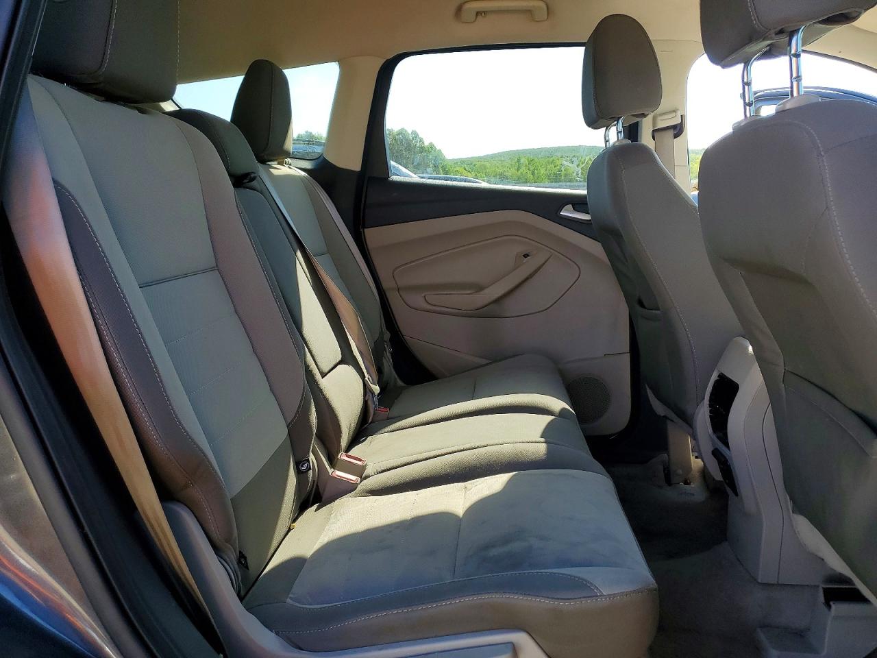 2015 FORD ESCAPE SE photo 21