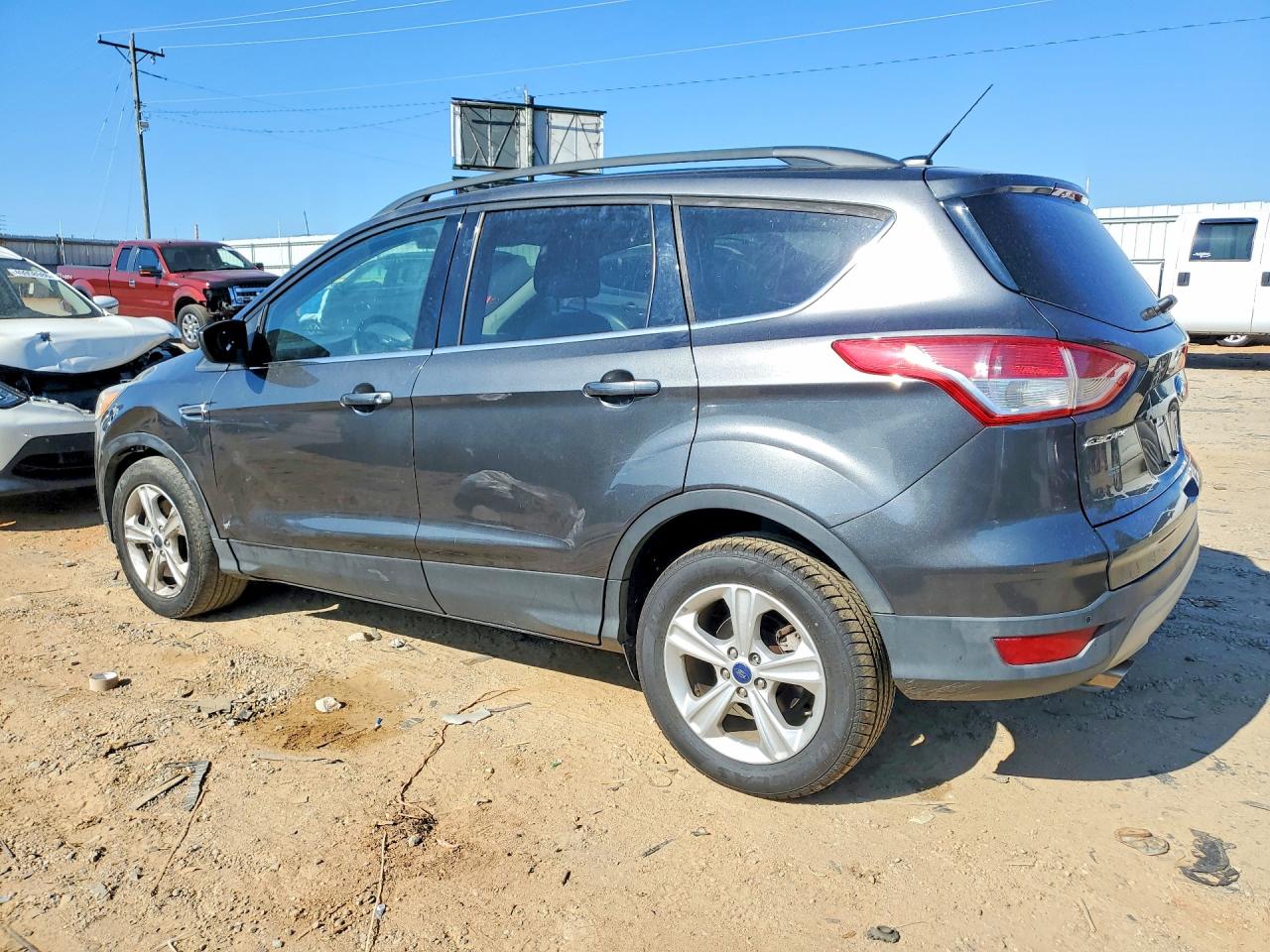 2015 FORD ESCAPE SE photo 3