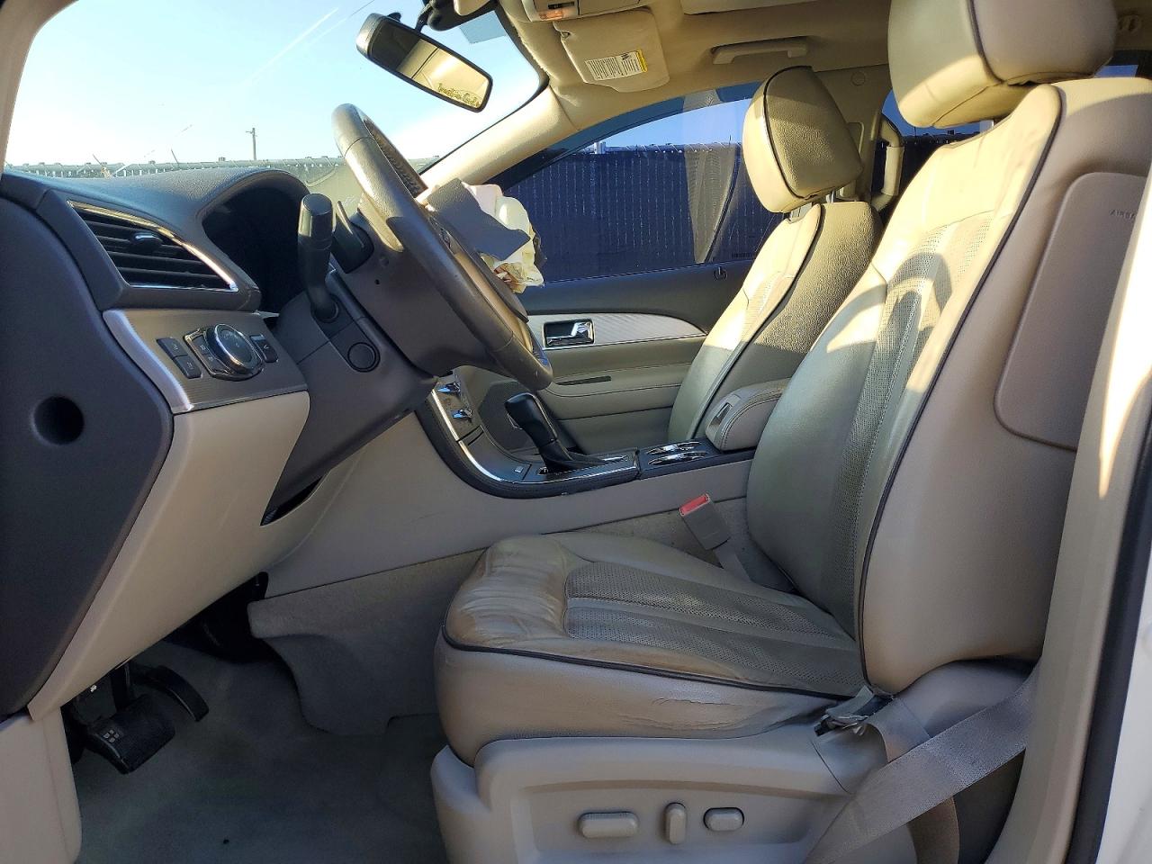 2013 LINCOLN TOWNHOUSE MKX photo 19