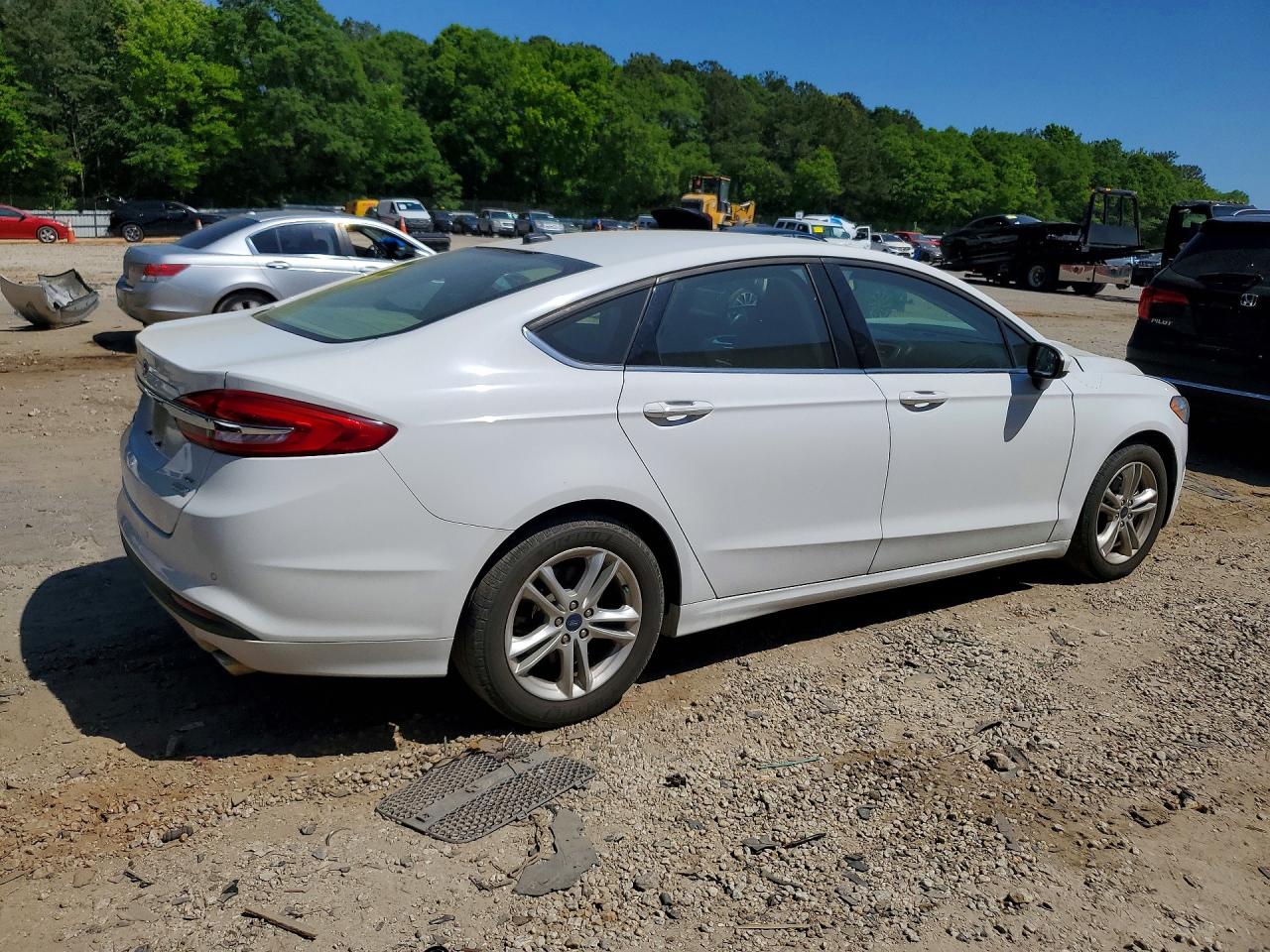 2018 FORD FUSION SE photo 3