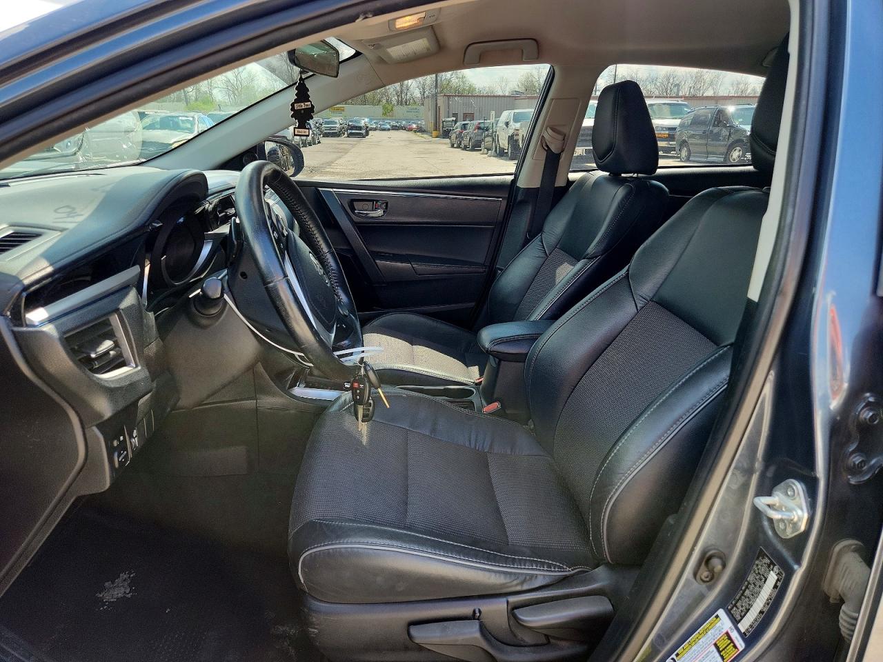 2015 TOYOTA COROLLA S PLUS photo 13