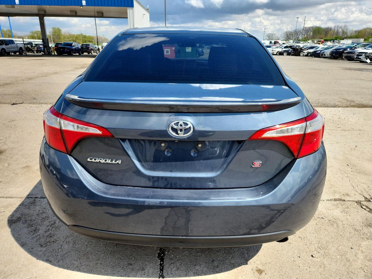 2015 TOYOTA COROLLA S PLUS photo 11