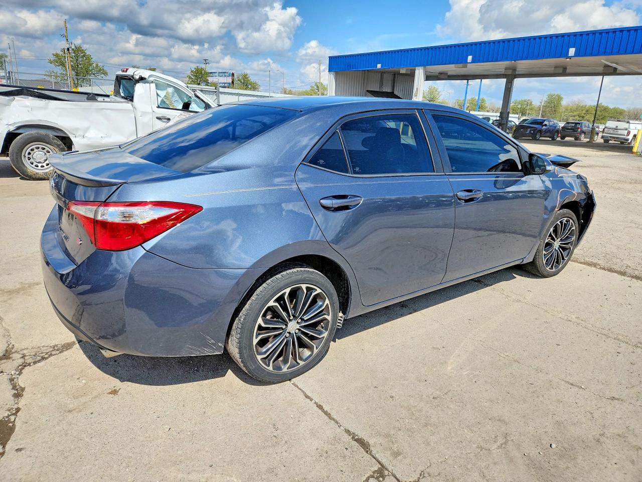 2015 TOYOTA COROLLA S PLUS photo 5