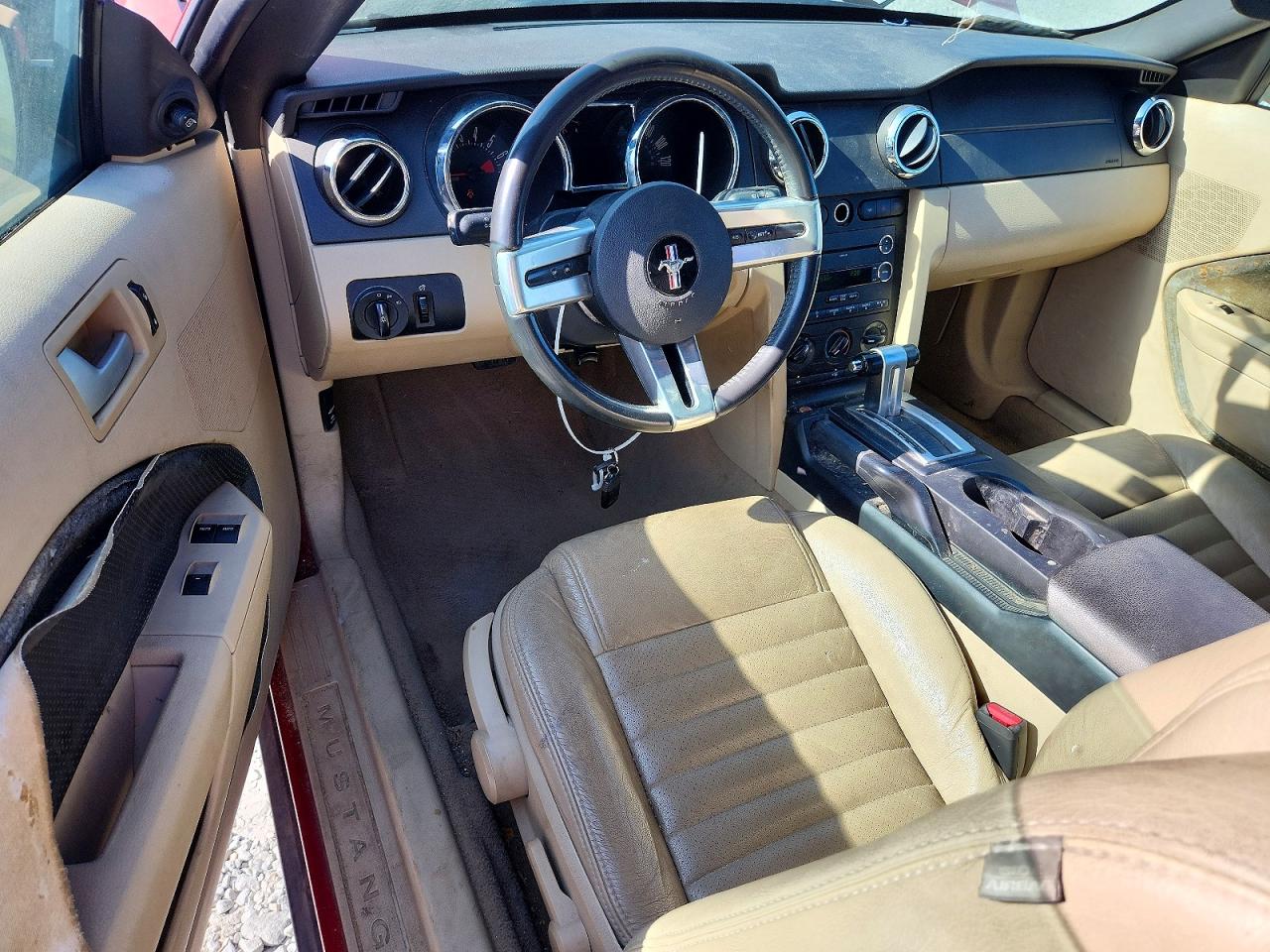 2008 FORD MUSTANG photo 15